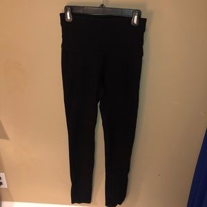 women’s high-waisted black leggings